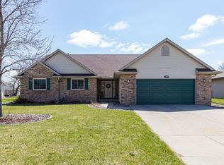 240 Alison Ct, Wrightstown, WI 54180