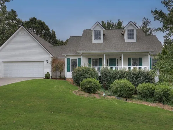 27 Clearview Dr, Cartersville, GA 30121