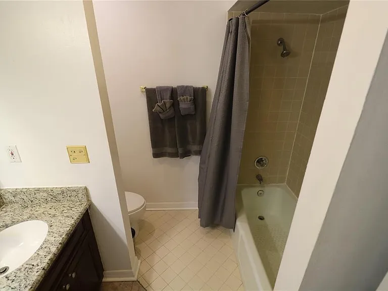 5439 Lady Bug Ln #2 — Photo 38