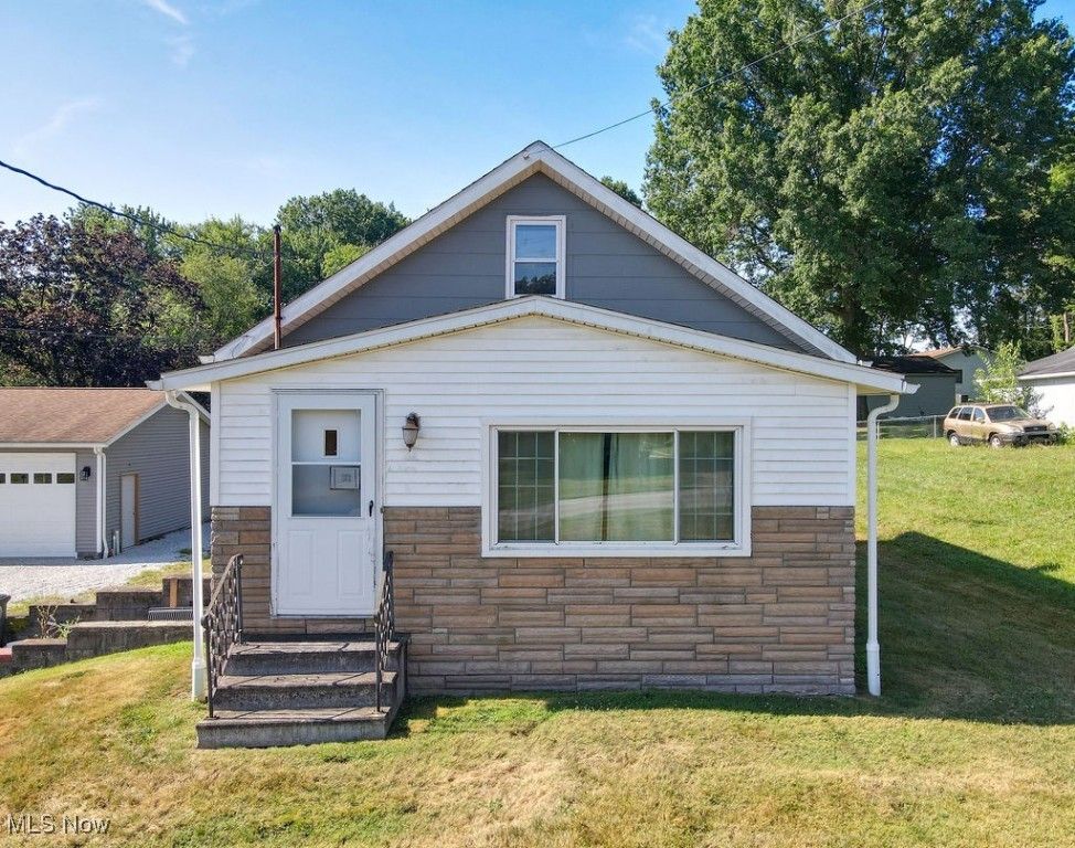 Real estate listing image