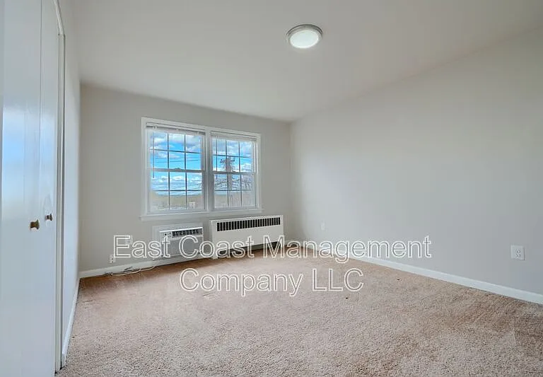 117 Talbott St — Photo 15
