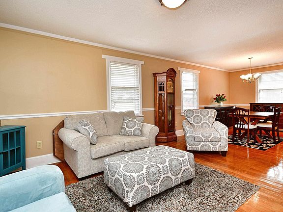 3rd image of 103 Berea Dr
