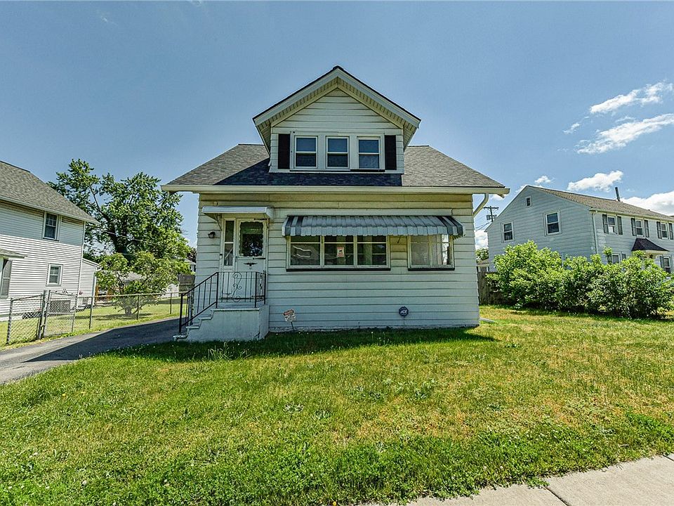 1st image of 32 Walzer Rd