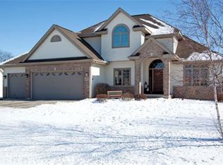 6462 Nature Valley Dr, Waunakee, WI 53597