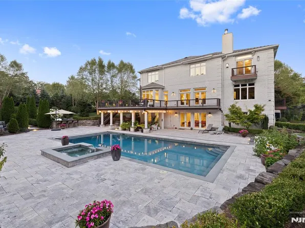 417 Route 9w, Alpine, NJ 07620