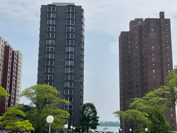 8200 E Jefferson Ave APT 605, Detroit, MI 48214