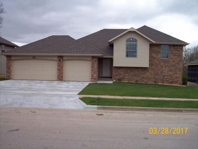 2110 W McClernon St, Springfield, MO, 65803