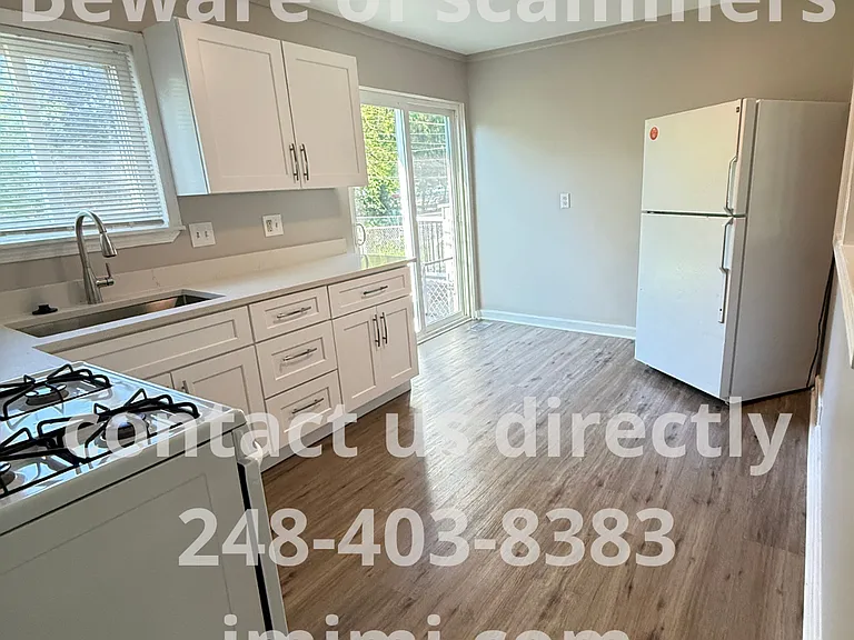 133 S Christine Cir #1 — Photo 3