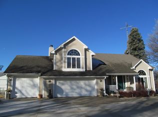 1408 Broadway Ave, Cromwell, IA 50842