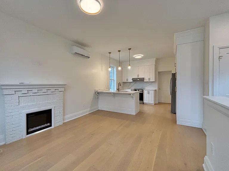 24 Ashley St — Photo 38