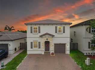 2389 NE 4th St, Homestead, FL 33033