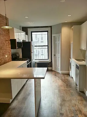 Rented by Living New York | media 9