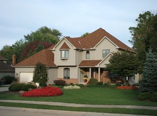 193 Sleepy Hollow Dr, Amherst, OH 44001