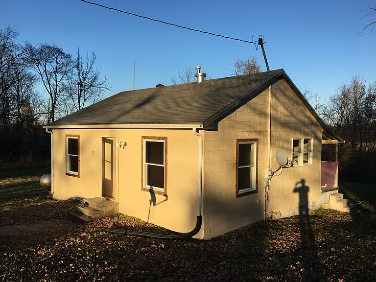 8994 Nashville Rd — Photo 1