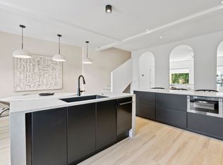 4037 Penn Ave, Pittsburgh, PA 15224