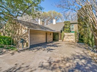 6235 Twin Oaks Cir, Dallas, TX 75240
