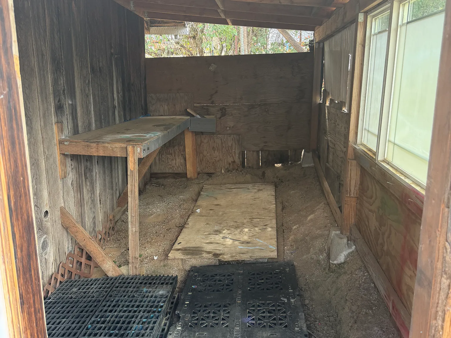 Studio, 300 sqft, $995 — Photo 2