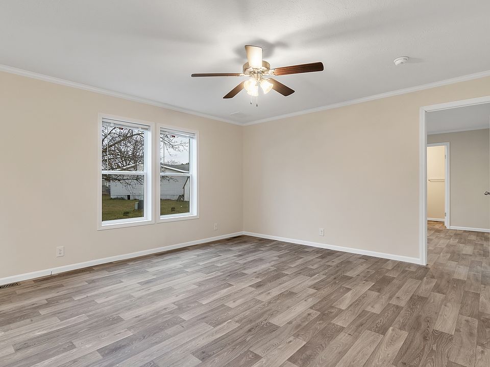 38000 Le Chateau Blvd Clinton Township, MI, 48038 Apartments for Rent