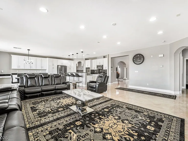 2776 Culloden Ave — Photo 7