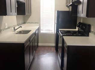 800 Benge Dr #30, Arlington, TX 76013
