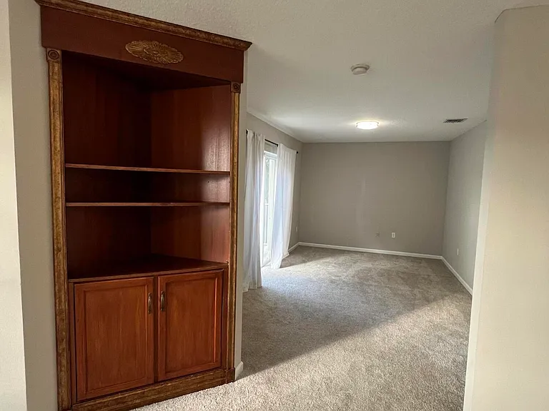 9070 Dupont Pl — Photo 33