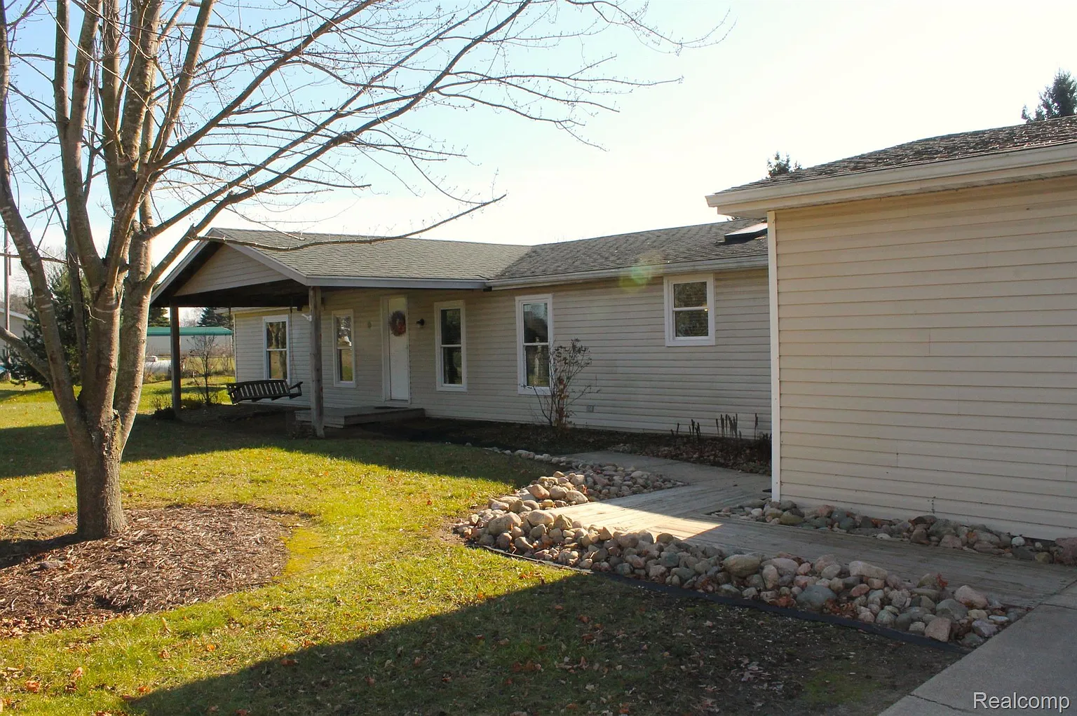 8370 E Cole Rd photo 1