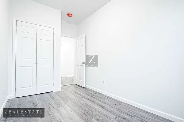 Rented by ZealEstate Group Inc | media 11