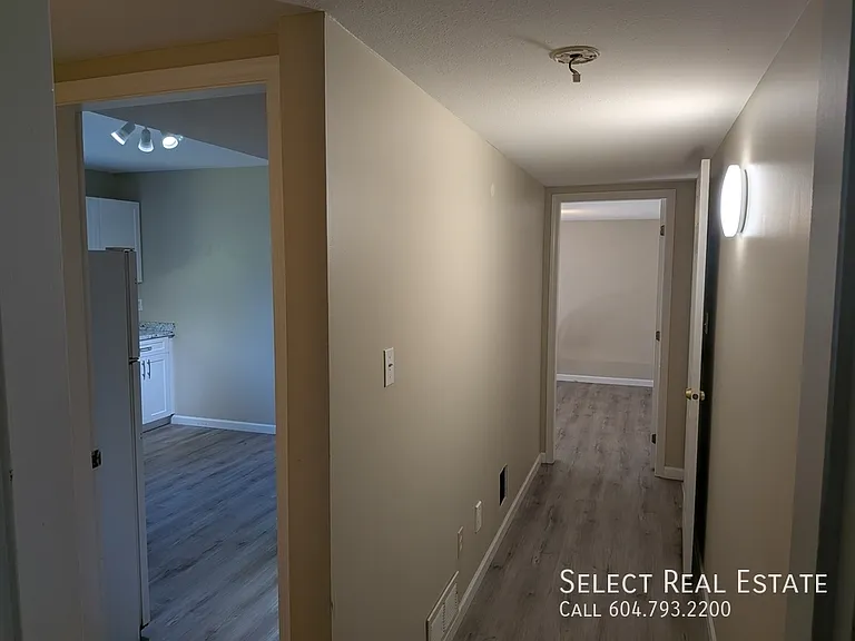 31033 Upper Maclure Rd — Photo 11