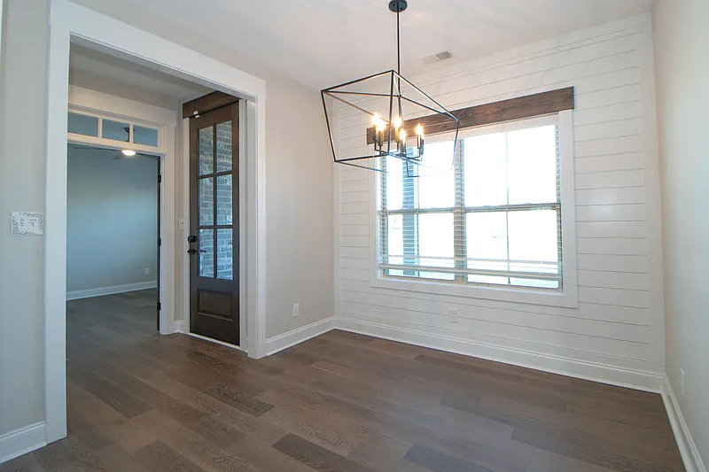 4 bed, 3.0 bath, 2446 sqft, $2,690 — Photo 4