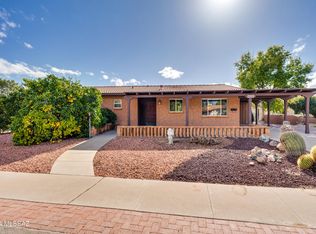 222 S Abrego Dr, Green Valley, AZ 85614