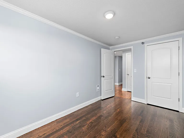 4544 Summit St — Photo 77