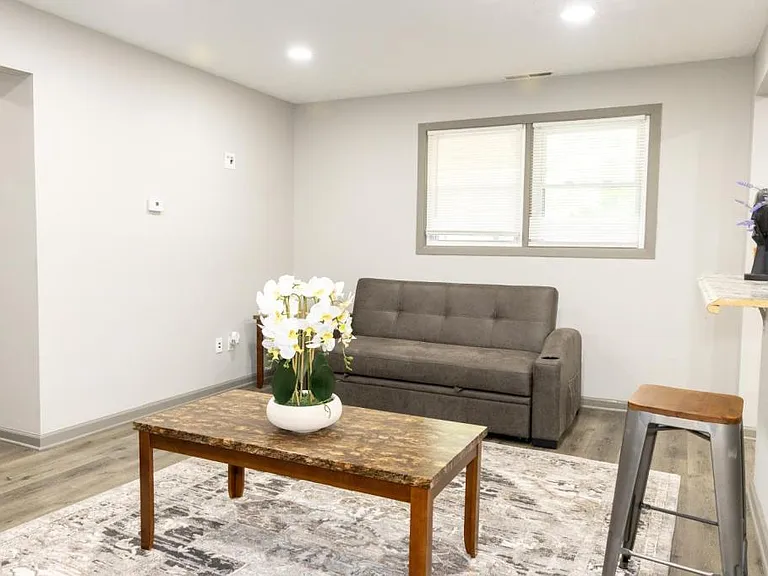 696 Gordon Smith Blvd #4 — Photo 3