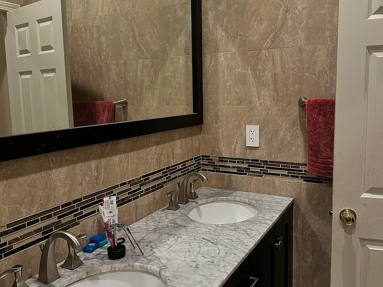 1034 Wallace Dr — Photo 15