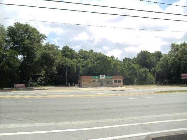 2nd image of 6140 Mobile Hwy