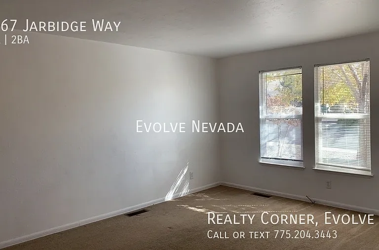 3367 Jarbidge Way — Photo 2