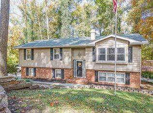1108 Ridgeleigh Cir, Dalton, GA 30720