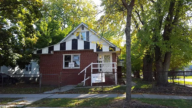 429 Conant Ave photo 1