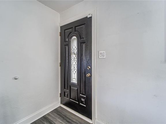 4th image of 1406 Freemont St S