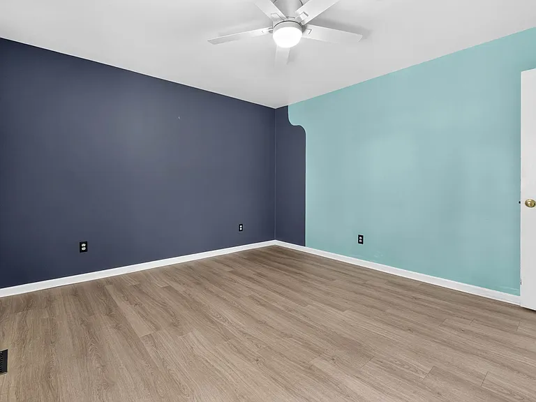 21 Aspenwood Dr — Photo 5