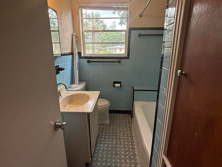 6340 Colgate Rd — Photo 20