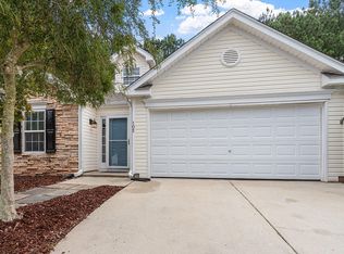 105 Westcott Ct, Apex, NC 27502