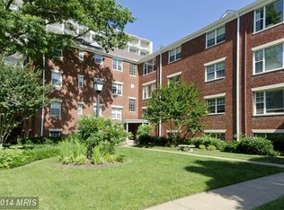 1300 N Meade St APT 22, Arlington, VA 22209