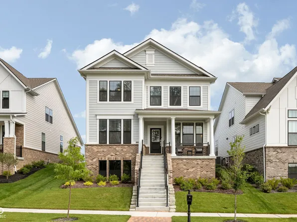 1500 Chatham Village Blvd, Westfield, IN 46074