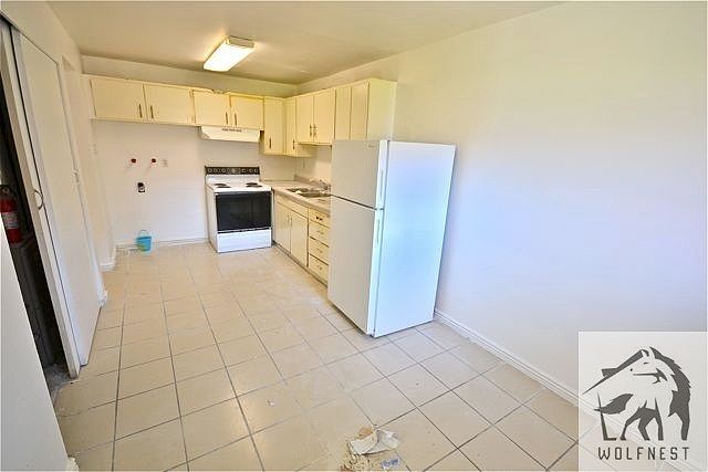 1st image of 1610 W Ivy Cir APT 2