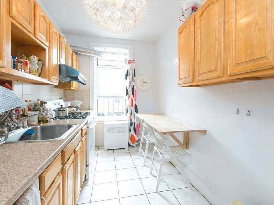 1st image of 41-25 44th St #3