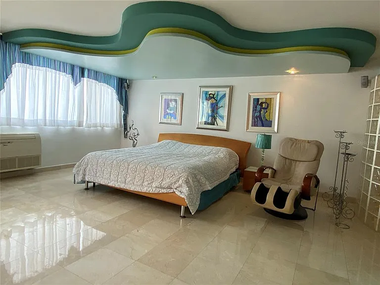 Park Plaza 4429 Ave Isla Verde #12 — Photo 13