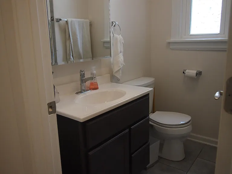 1517 N Bell Ave #2 — Photo 15