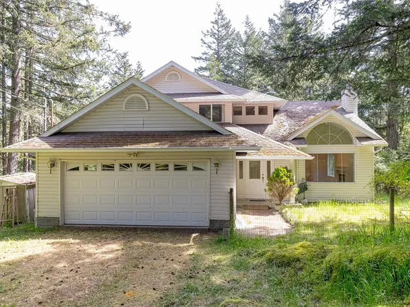 609 Taurus Dr, Metchosin, BC V9C 4G7