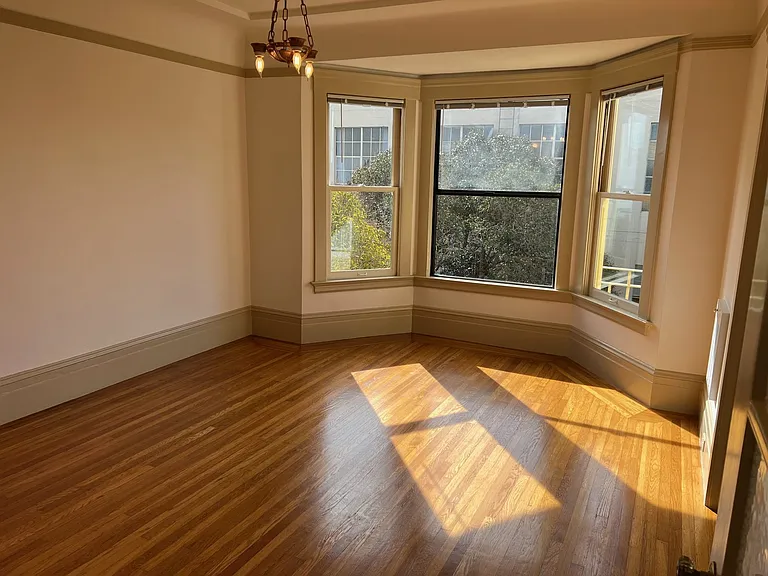 176 Julian Ave #6 — Photo 2