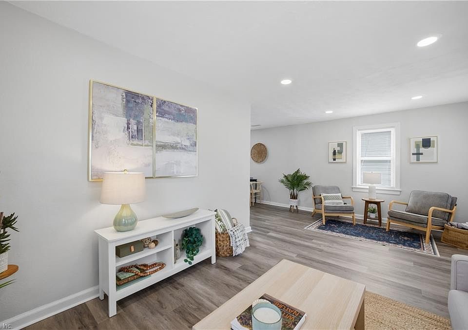 1st image of 710 Center Ave
